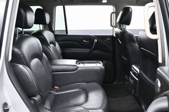 2021 Infiniti QX80 Luxe