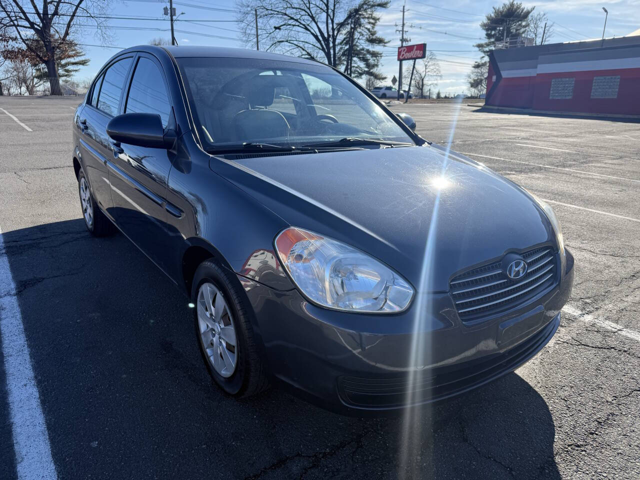 2009 Hyundai Accent GLS Sedan FWD