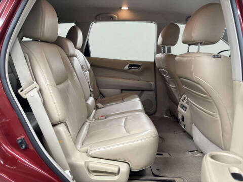 2013 Nissan Pathfinder Platinum