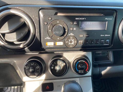 2012 Scion xB Release Series 9.0