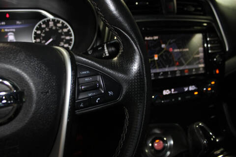 2017 Nissan Maxima