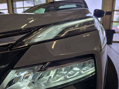 2024 Nissan Rogue Platinum