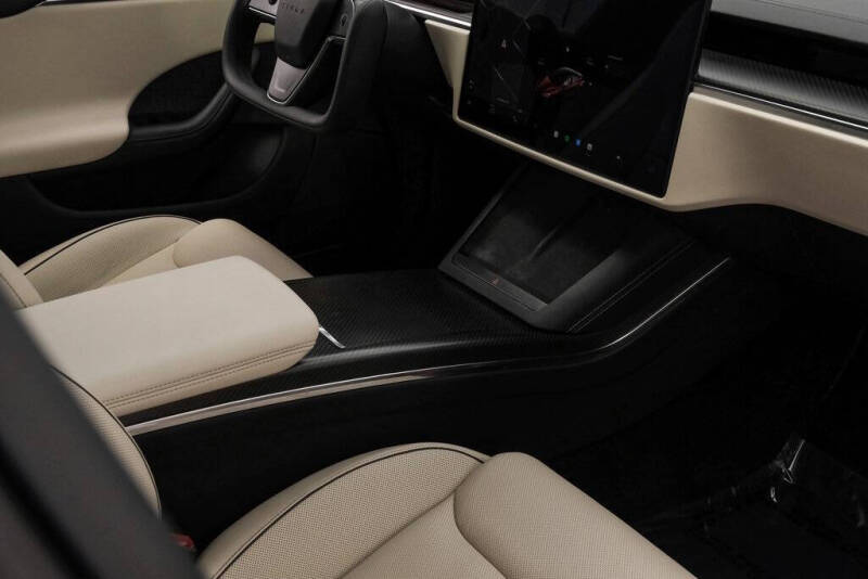 2021 Tesla Model S Plaid