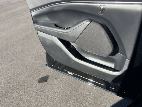 2023 Ford Mustang Mach-E Select