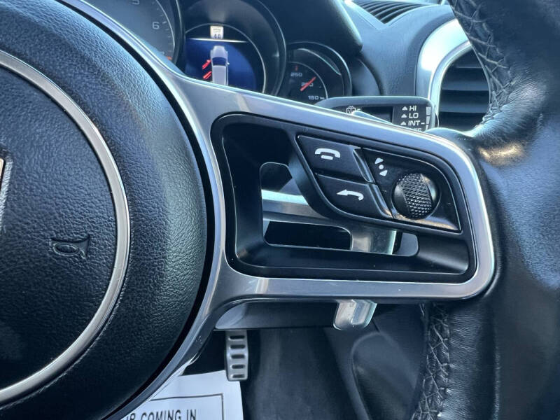 2016 Porsche Cayenne S