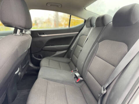 2020 Hyundai Elantra