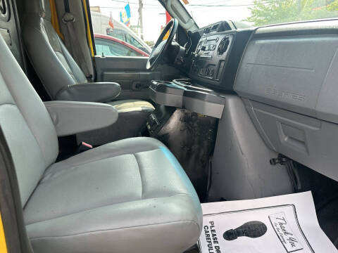 2012 Ford E-Series E-250