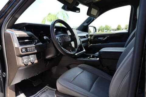 2025 GMC Yukon XL Elevation