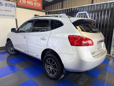 2014 Nissan Rogue Select S