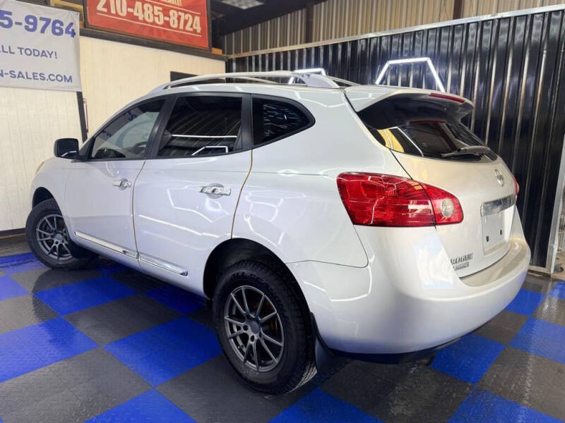 2014 Nissan Rogue Select S