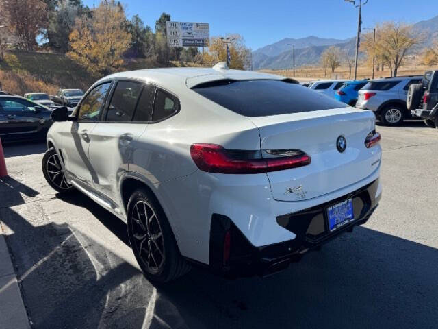 2024 BMW X4 xDrive30i
