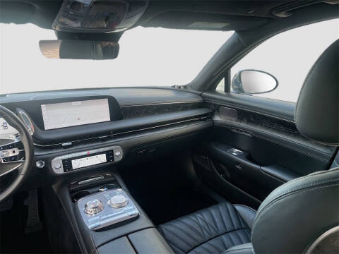 2024 Genesis G90 3.5T e-Supercharger