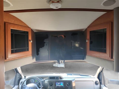 2019 Ford E-Series E-450 SD