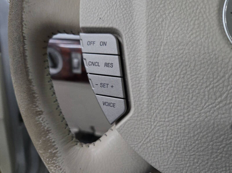 2003 Lincoln Navigator Luxury