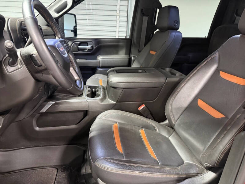 2022 GMC Sierra 2500HD AT4