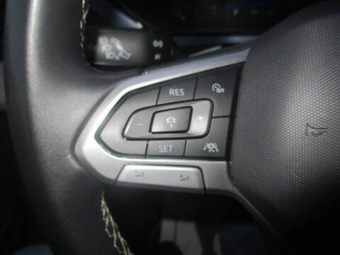 2023 Volkswagen Taos SE 4Motion