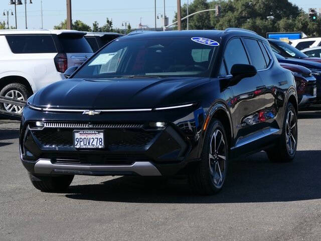 2024 Chevrolet Equinox EV LT