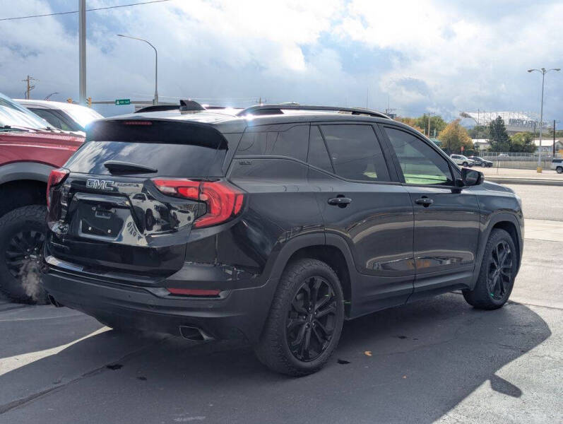 2020 GMC Terrain SLT