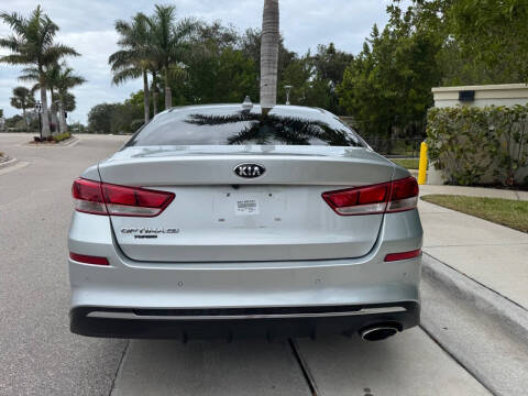 2019 Kia Optima LX