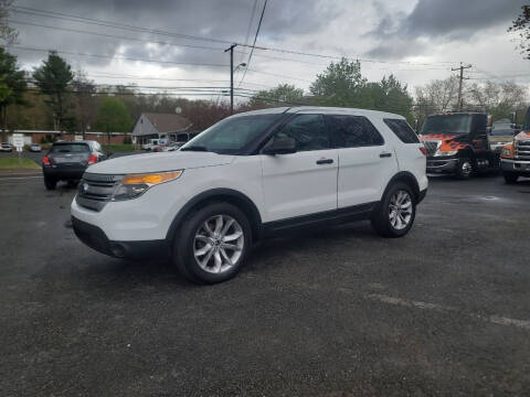 2014 Ford Explorer for sale at Hometown Automotive Service & Sales in Holliston MA