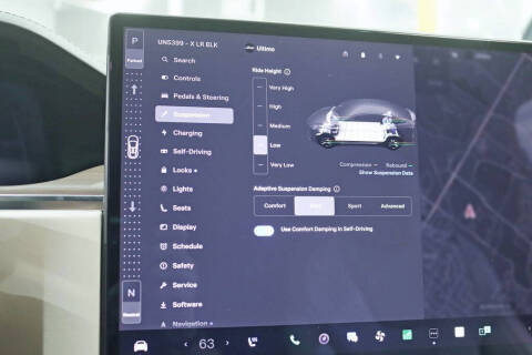 2025 Tesla Model X