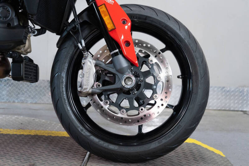 2023 Ducati Hypermotard 950