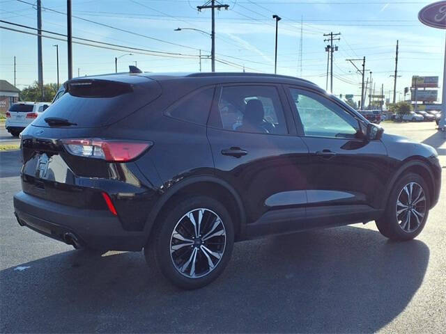 2021 Ford Escape SEL