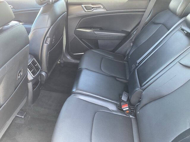 2024 Kia Sportage EX