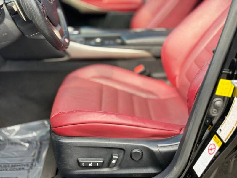 2015 Lexus IS 250
