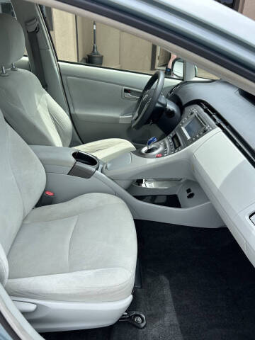 2015 Toyota Prius Two