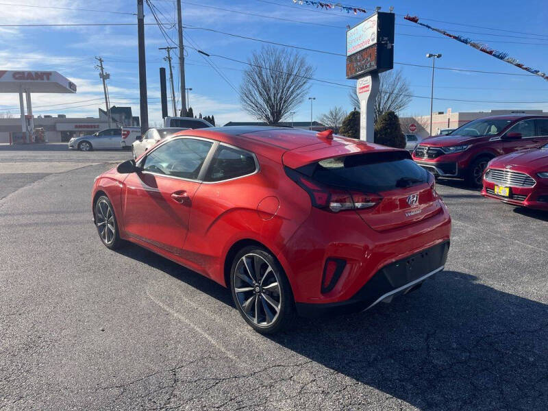 2020 Hyundai Veloster
