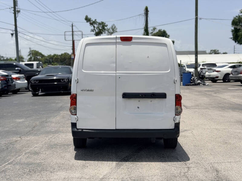 2016 Nissan NV200
