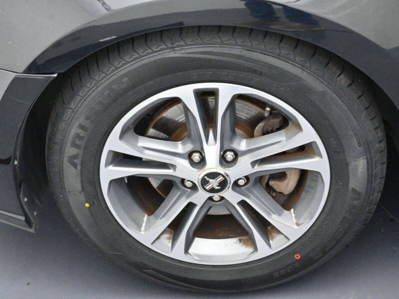 2014 Ford Mustang V6 Premium