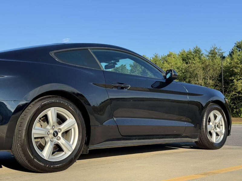 2016 Ford Mustang V6