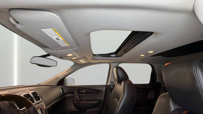 2011 GMC Acadia Denali
