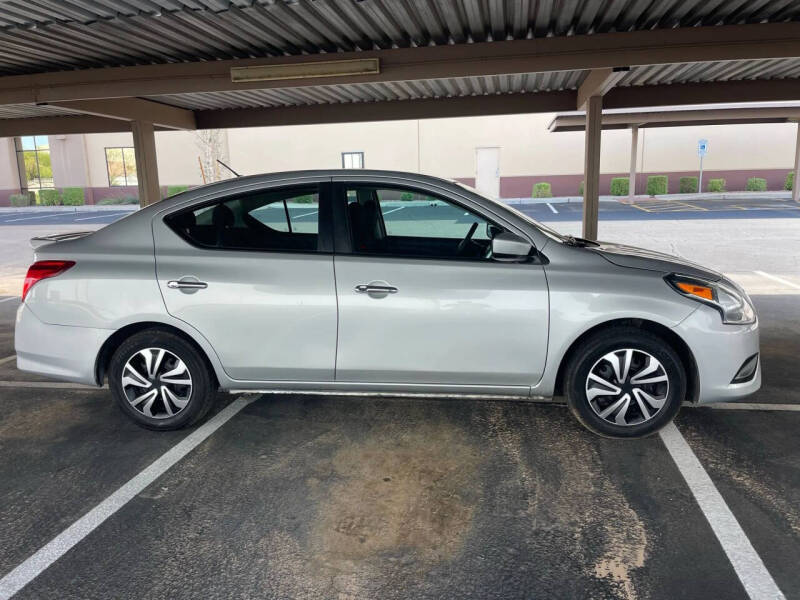 2018 Nissan Versa