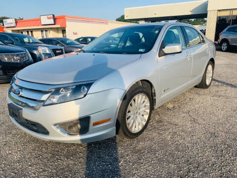 2010 Ford Fusion Hybrid for sale at VENTURE MOTOR SPORTS in Chesapeake VA