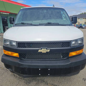 2021 Chevrolet Express 2500