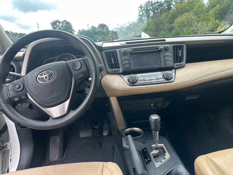 2013 Toyota RAV4 XLE