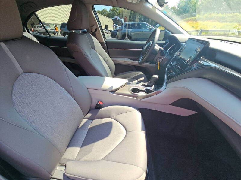 2023 Toyota Camry LE