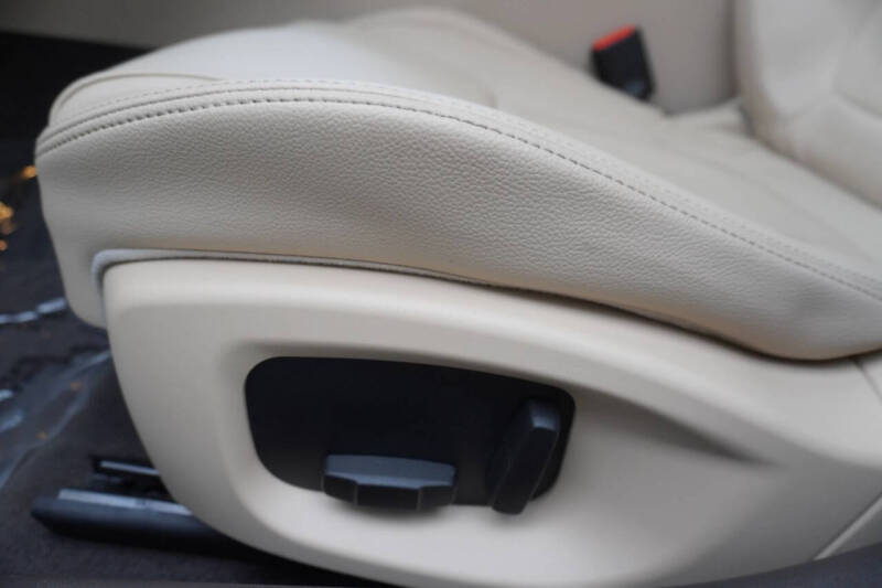 2016 Jaguar XF 35t Premium