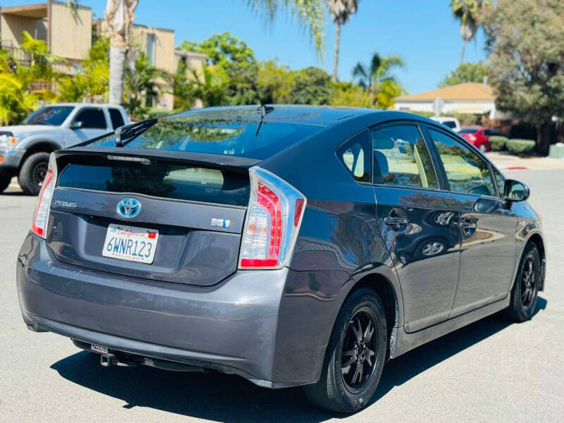 2012 Toyota Prius Three