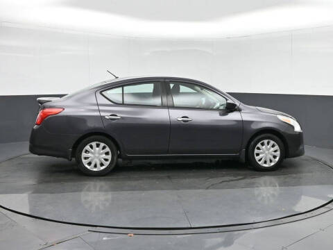 2015 Nissan Versa 1.6 SV