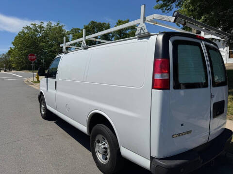 2017 Chevrolet Express 2500