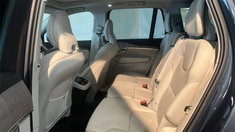 2023 Volvo XC90 B6 Plus Bright Theme 7P