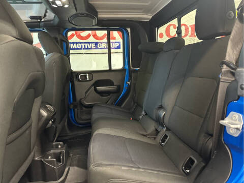 2021 Jeep Gladiator Willys