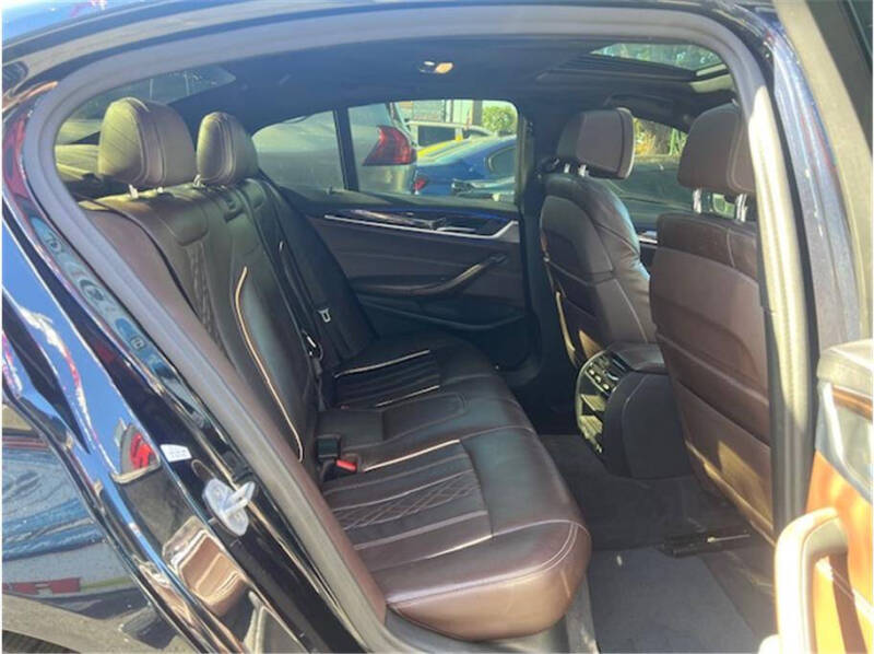 2020 BMW 5 Series 530i