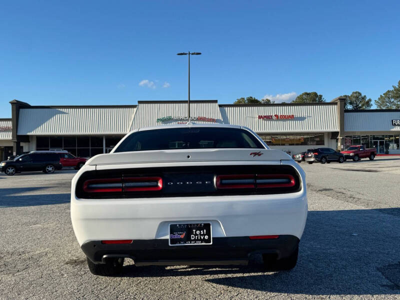 2018 Dodge Challenger Scat Pack photo 18