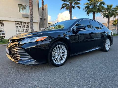 2018 Toyota Camry Hybrid for sale at San Diego Auto Solutions in Oceanside CA