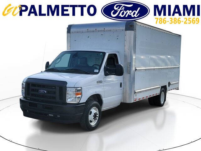 2022 Ford E-Series